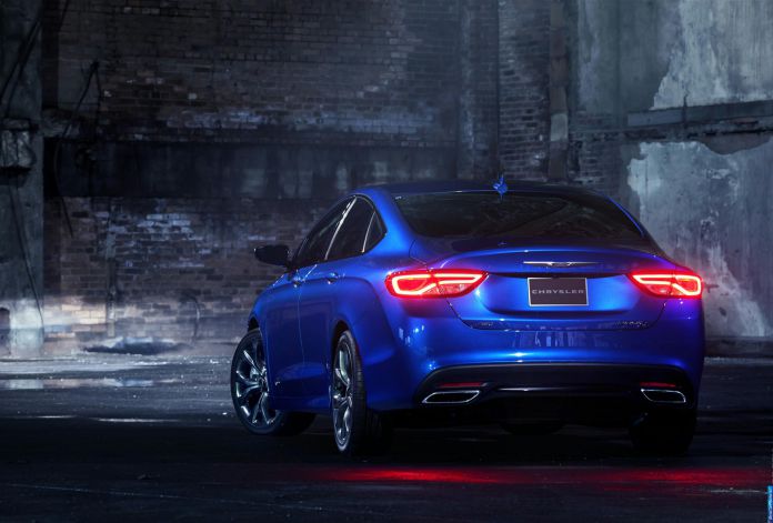 2015 Chrysler 200 - фотография 64 из 129 2015 Chrysler 200 - фотография 64 из 129