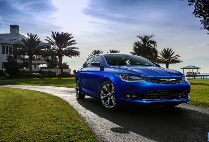 2015 Chrysler 200 - фотография 65 из 129 2015 Chrysler 200 - фотография 65 из 129