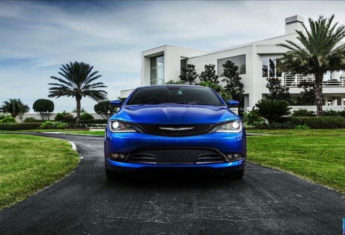 2015 Chrysler 200 - фотография 70 из 129 2015 Chrysler 200 - фотография 70 из 129