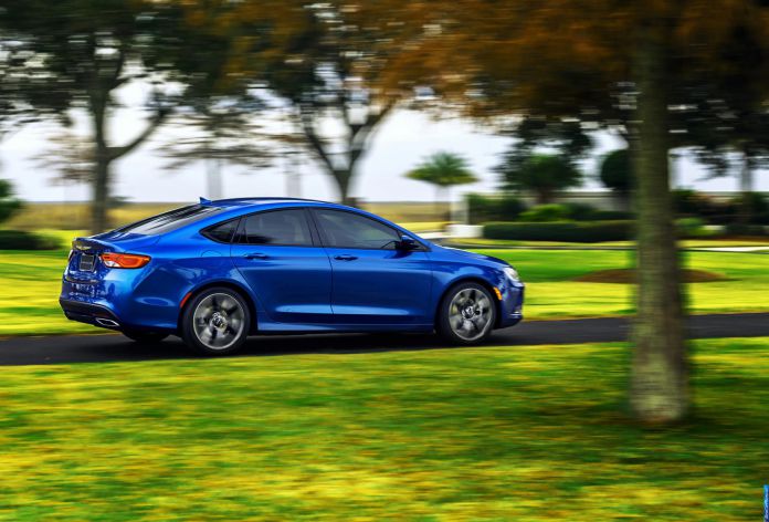 2015 Chrysler 200 - фотография 72 из 129