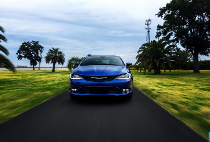 2015 Chrysler 200 - фотография 73 из 129