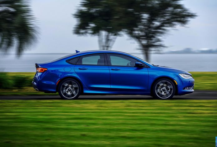 2015 Chrysler 200 - фотография 85 из 129 2015 Chrysler 200 - фотография 85 из 129