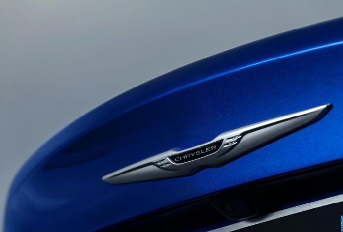 2015 Chrysler 200 - фотография 103 из 129