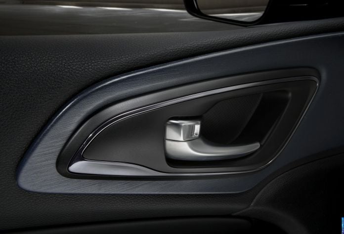 2015 Chrysler 200 - фотография 118 из 129