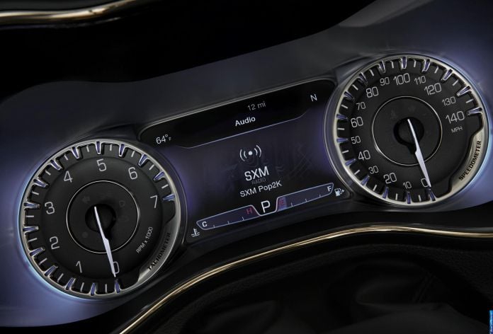 2015 Chrysler 200 - фотография 128 из 129