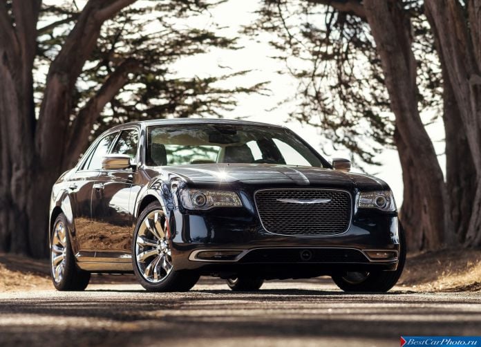 2015 Chrysler 300 - фотография 20 из 226