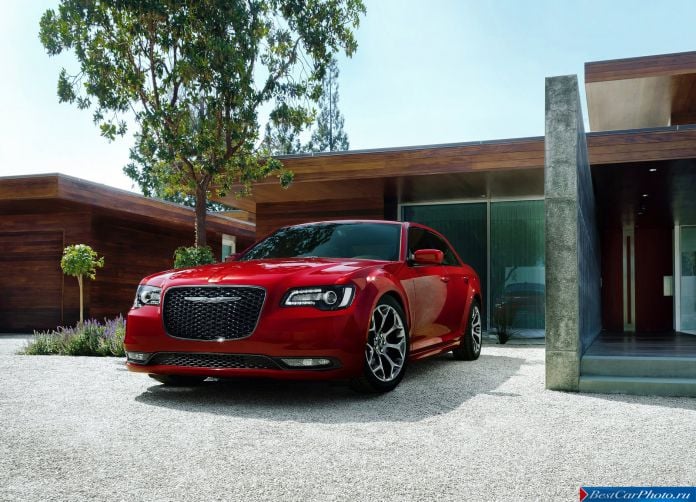 2015 Chrysler 300 - фотография 36 из 226