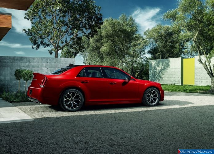 2015 Chrysler 300 - фотография 86 из 226 2015 Chrysler 300 - фотография 86 из 226