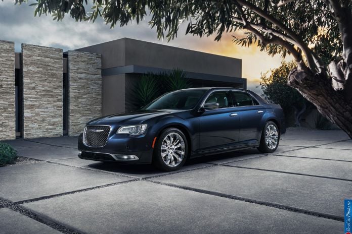 2015 Chrysler 300 - фотография 89 из 226 2015 Chrysler 300 - фотография 89 из 226