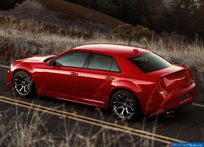 2015 Chrysler 300 - фотография 92 из 226 2015 Chrysler 300 - фотография 92 из 226