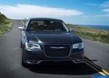 chrysler_2015_300_056_1.jpg