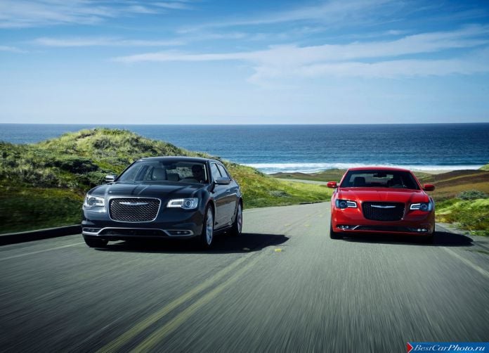 2015 Chrysler 300 - фотография 130 из 226