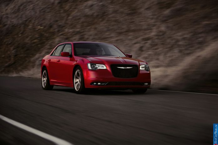 2015 Chrysler 300 - фотография 167 из 226