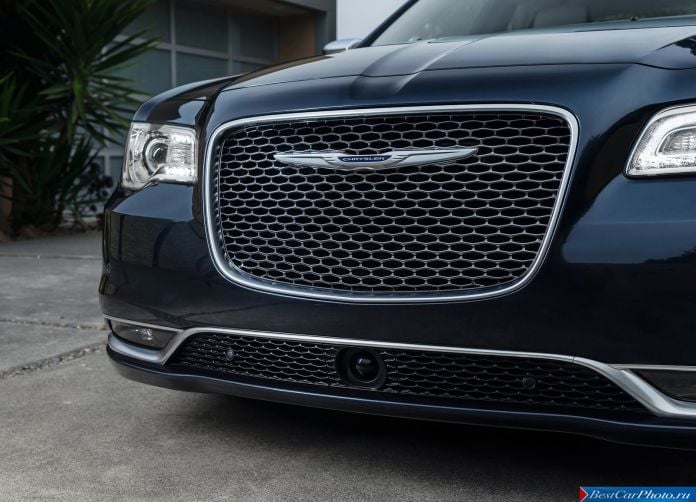 2015 Chrysler 300 - фотография 186 из 226