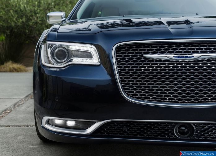 2015 Chrysler 300 - фотография 196 из 226