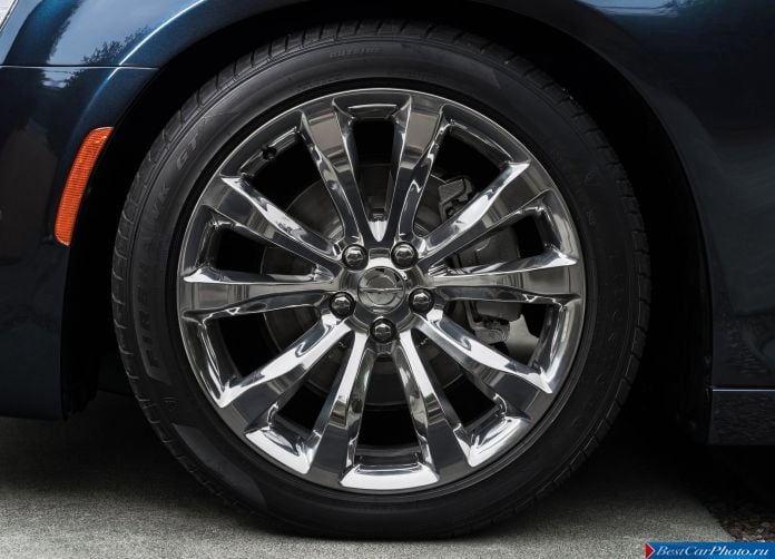 2015 Chrysler 300 - фотография 216 из 226