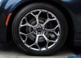 chrysler_2015_300_109_1.jpg
