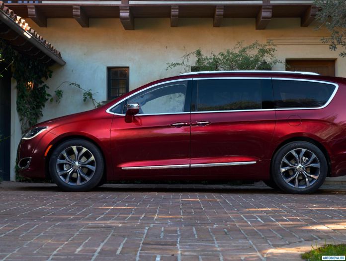 2017 Chrysler Pacifica - фотография 13 из 171 2017 Chrysler Pacifica - фотография 13 из 171