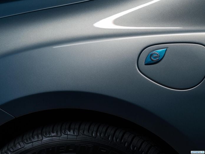 2017 Chrysler Pacifica - фотография 44 из 171 2017 Chrysler Pacifica - фотография 44 из 171