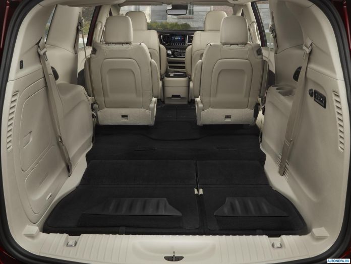 2017 Chrysler Pacifica - фотография 50 из 171 2017 Chrysler Pacifica - фотография 50 из 171