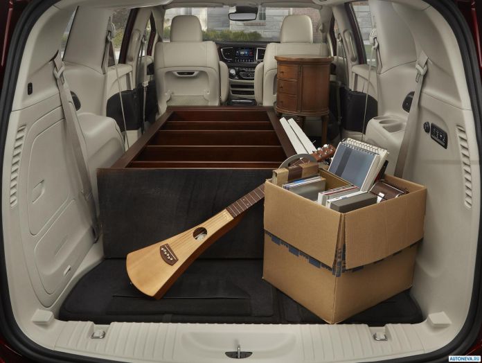 2017 Chrysler Pacifica - фотография 58 из 171 2017 Chrysler Pacifica - фотография 58 из 171