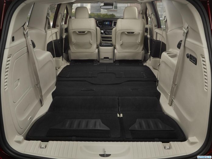 2017 Chrysler Pacifica - фотография 60 из 171 2017 Chrysler Pacifica - фотография 60 из 171