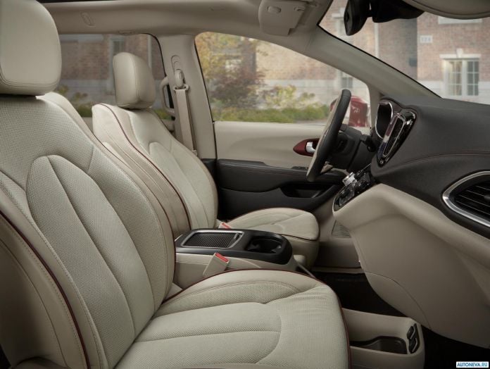 2017 Chrysler Pacifica - фотография 67 из 171 2017 Chrysler Pacifica - фотография 67 из 171