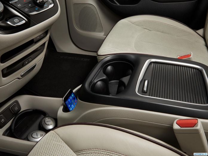 2017 Chrysler Pacifica - фотография 71 из 171 2017 Chrysler Pacifica - фотография 71 из 171