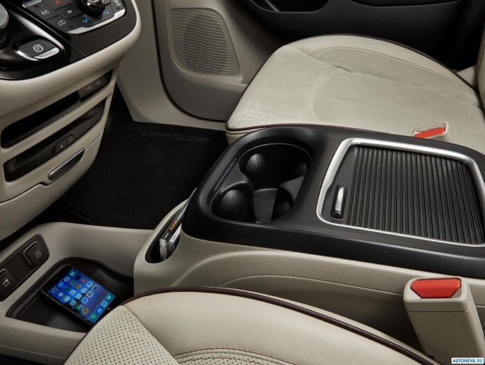 2017 Chrysler Pacifica - фотография 72 из 171 2017 Chrysler Pacifica - фотография 72 из 171