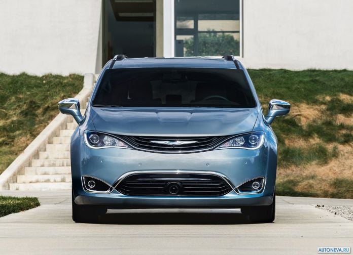 2017 Chrysler Pacifica - фотография 79 из 171