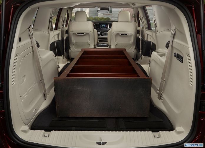 2017 Chrysler Pacifica - фотография 129 из 171 2017 Chrysler Pacifica - фотография 129 из 171