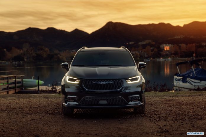 2021 Chrysler Pacifica Limited S Appearaance Package AWD - фотография 5 из 40