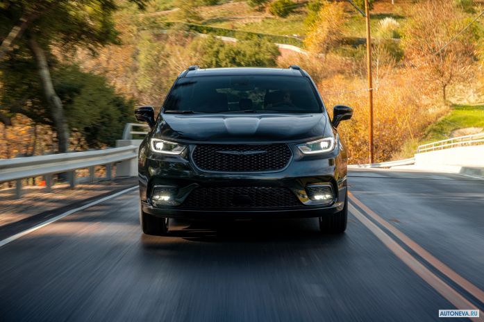 2021 Chrysler Pacifica Limited S Appearaance Package AWD - фотография 6 из 40 2021 Chrysler Pacifica Limited S Appearaance Package AWD - фотография 6 из 40
