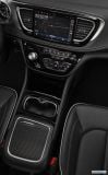 chrysler_2021_pacifica_limited_s_appearance_package_awd_028.jpg