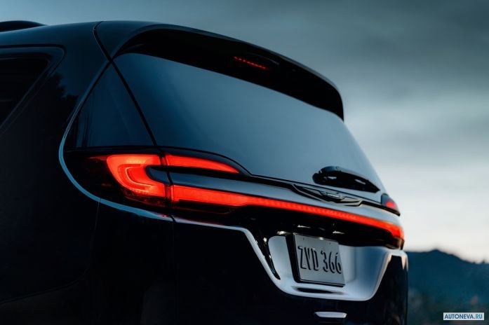 2021 Chrysler Pacifica Limited S Appearaance Package AWD - фотография 35 из 40 2021 Chrysler Pacifica Limited S Appearaance Package AWD - фотография 35 из 40