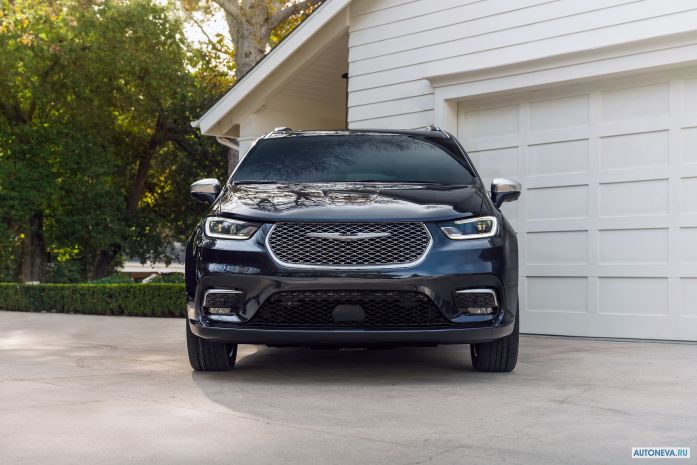 2021 Chrysler Pacifica Pinnacle AWD - фотография 1 из 40 2021 Chrysler Pacifica Pinnacle AWD - фотография 1 из 40