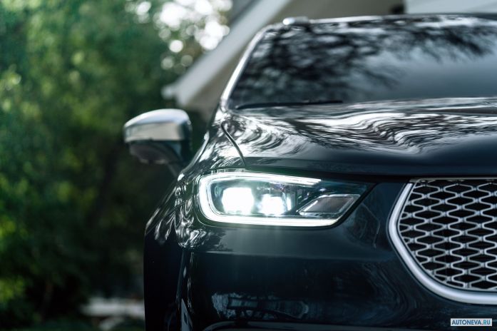 2021 Chrysler Pacifica Pinnacle AWD - фотография 35 из 40 2021 Chrysler Pacifica Pinnacle AWD - фотография 35 из 40