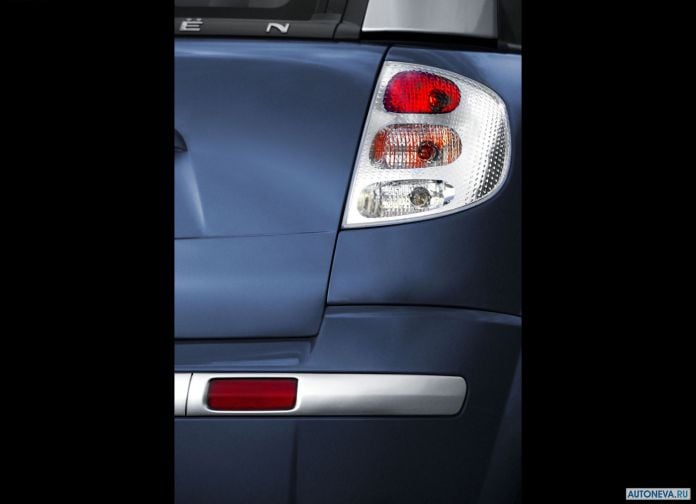 2004 Citroen C3 Pluriel HDI 70 - фотография 17 из 17