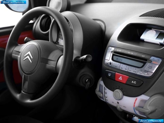 2006 Citroen C1 3door - фотография 12 из 38 2006 Citroen C1 3door - фотография 12 из 38