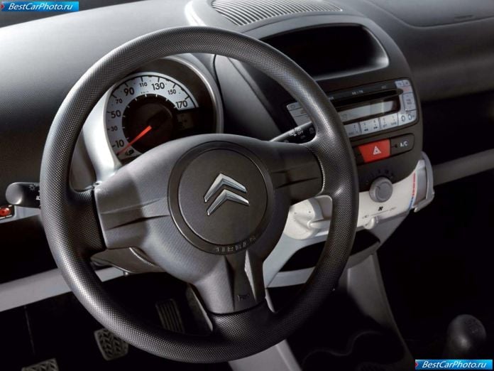 2006 Citroen C1 3door - фотография 13 из 38