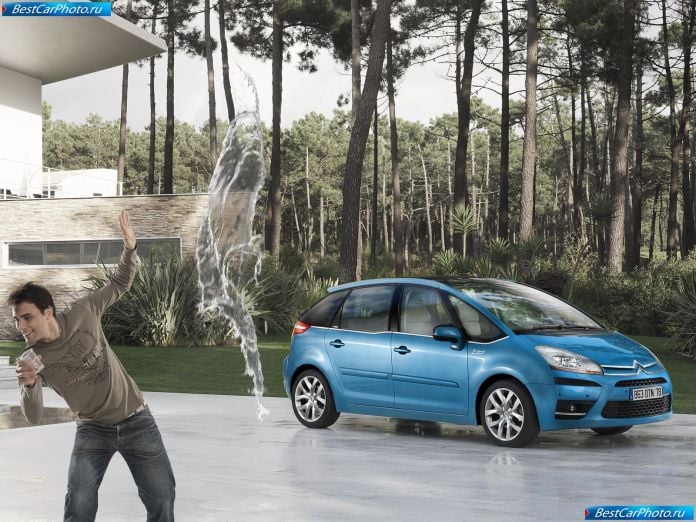 2007 Citroen C4 Picasso - фотография 18 из 88 2007 Citroen C4 Picasso - фотография 18 из 88