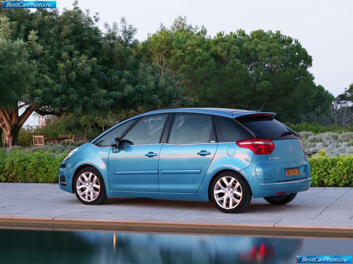 2007 Citroen C4 Picasso - фотография 35 из 88 2007 Citroen C4 Picasso - фотография 35 из 88