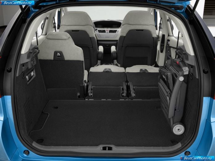 2007 Citroen C4 Picasso - фотография 62 из 88 2007 Citroen C4 Picasso - фотография 62 из 88
