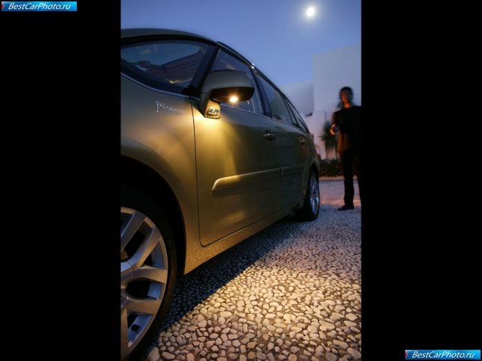 2007 Citroen C4 Grand Picasso - фотография 112 из 114