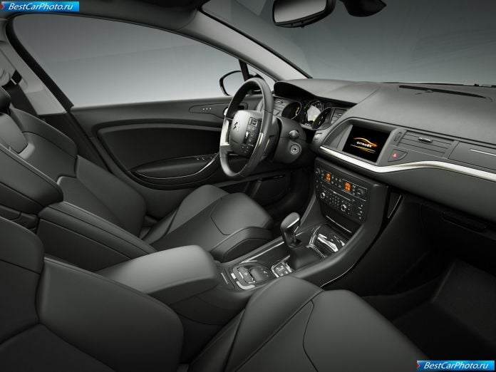 2008 Citroen C5 - фотография 22 из 40 2008 Citroen C5 - фотография 22 из 40