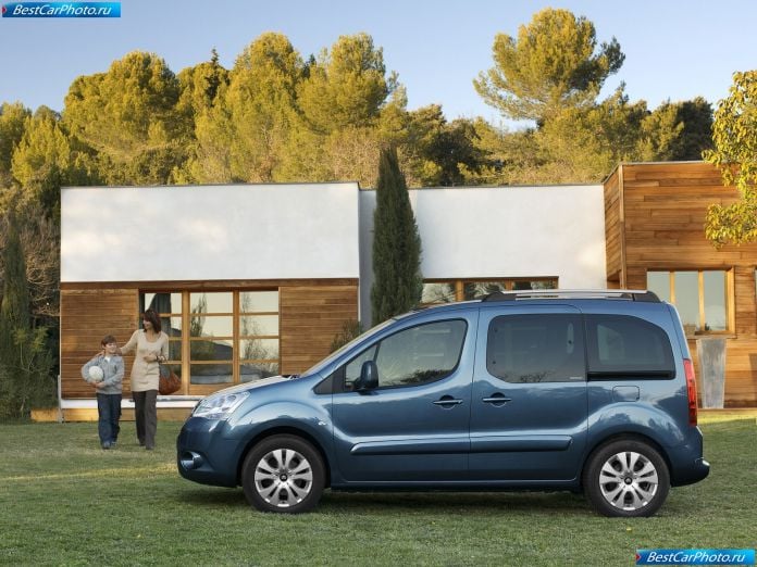 2009 Citroen Berlingo Multispace - фотография 11 из 60 2009 Citroen Berlingo Multispace - фотография 11 из 60
