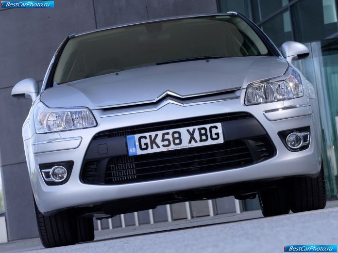 2009 Citroen C4 - фотография 8 из 12 2009 Citroen C4 - фотография 8 из 12