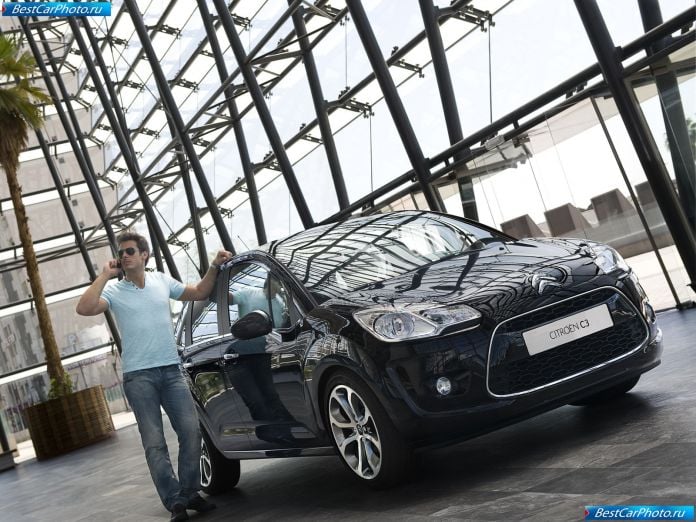 2010 Citroen C3 - фотография 12 из 94