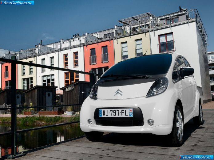 2011 Citroen C-Zero - фотография 15 из 61