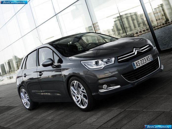 2011 Citroen C4 - фотография 6 из 118